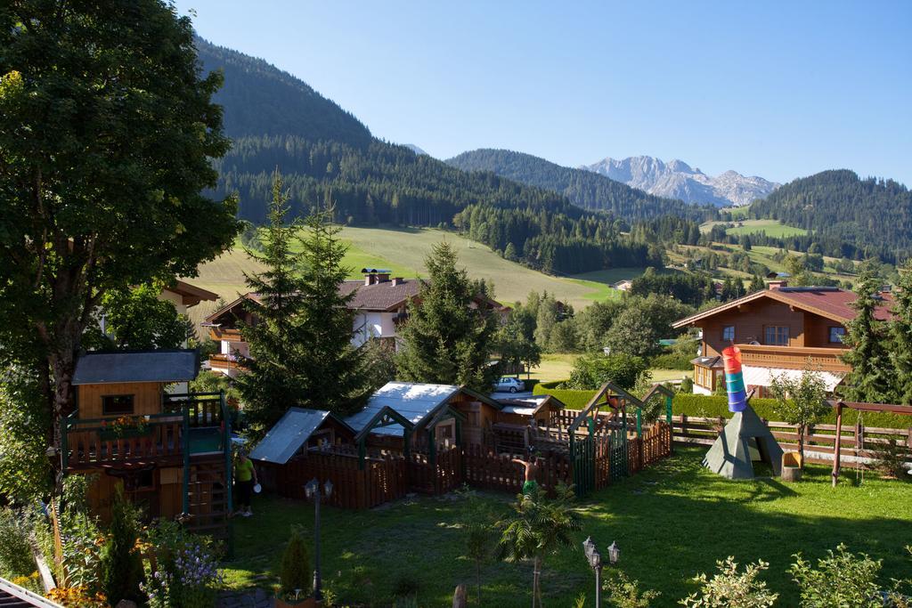 Familiengästehaus Ingrid Sankt Martin am Tennengebirge Zimmer foto